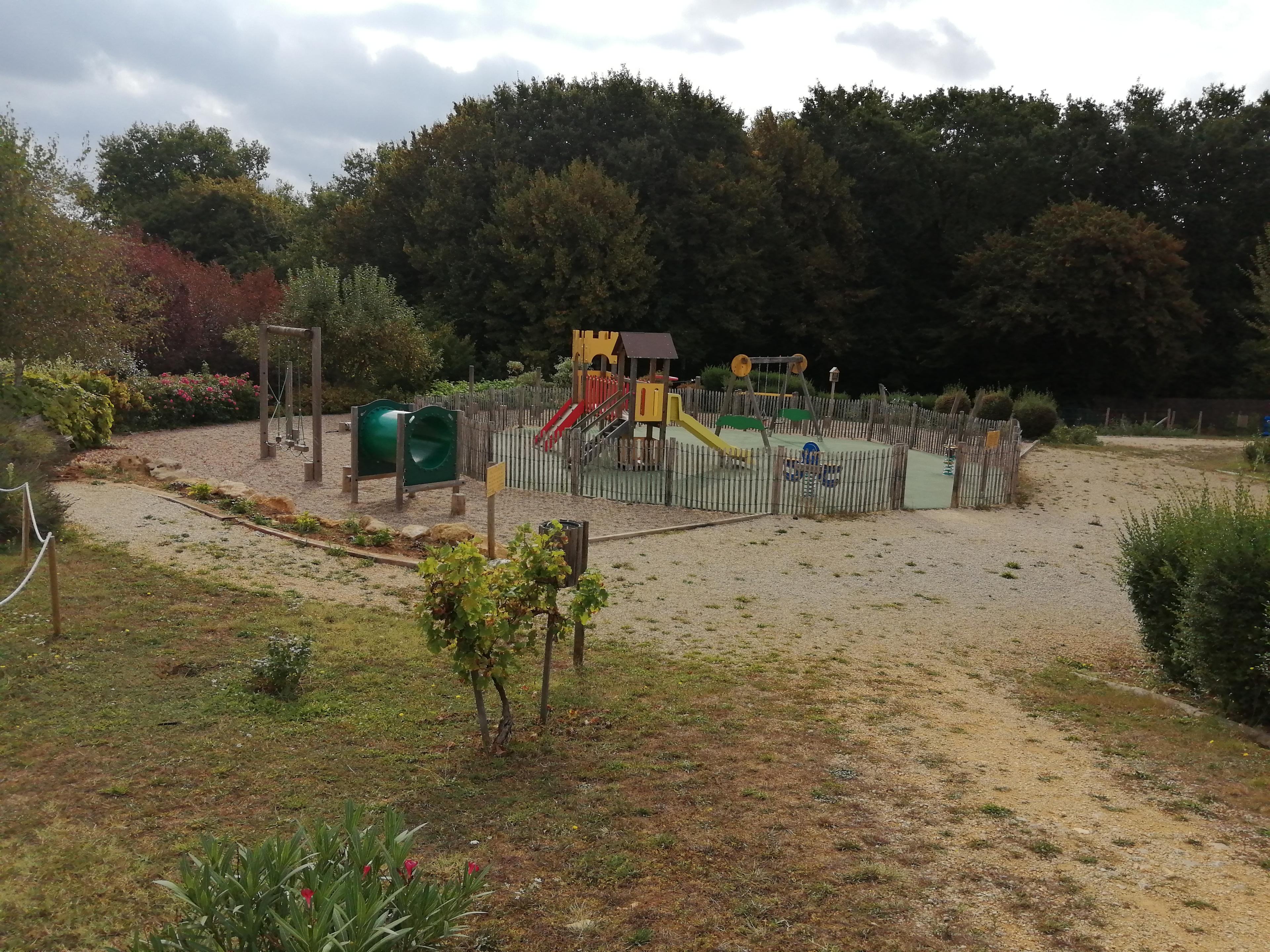 Aire de jeux de Baneuil